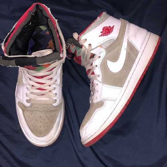 Shoes - Picture 1 of 3